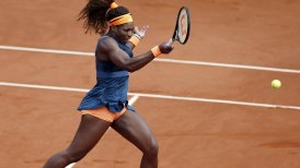 Serena Williams arrolló a Vinci y avanzó a cuartos de final en Roland Garros