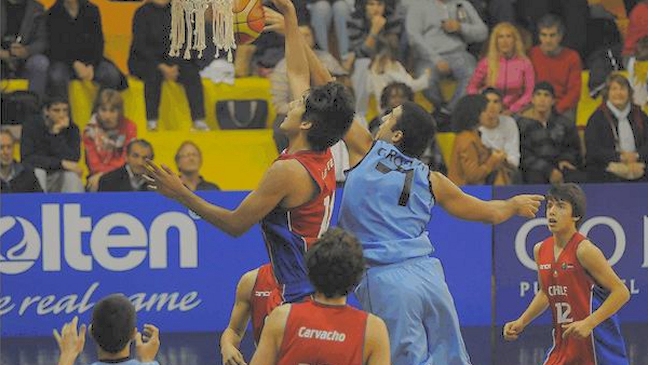 Chile batió al local Uruguay en el inicio del Premundial sub 16 de baloncesto
