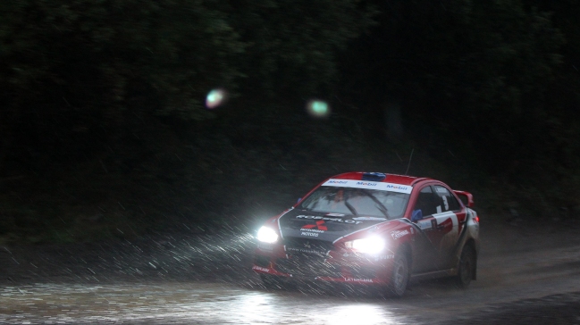 Rosselot y Hofmann, los ganadores en el Rally Mobil de Rancagua