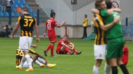 Felipe Gutiérrez sufrió en cancha ajustada caída de Twente en la liga holandesa