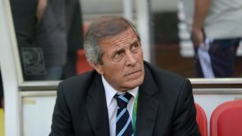 Uruguay llegó en silencio a Lima para el partido contra Perú