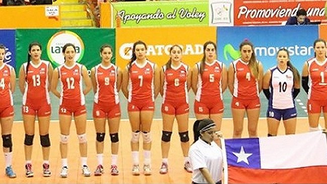 Chile acumuló su tercera derrota en el Sudamericano Femenino de Voleibol