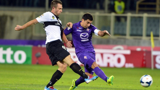David Pizarro actuó en agónica igualdad entre Fiorentina y Parma