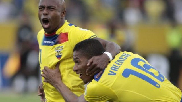 Ecuador y Uruguay se juegan sus cartas para clasificar a Brasil 2014