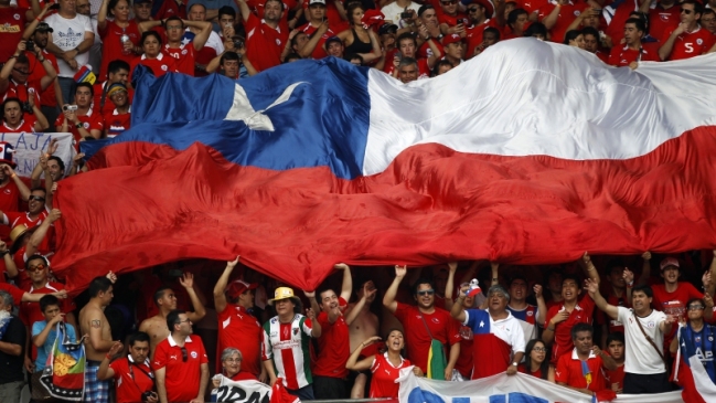 Carabineros preparó "servicio especial" en Plaza Italia ante eventual clasificación de Chile