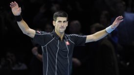 Djokovic alcanzó semifinales en el Masters de Londres tras vencer a Del Potro