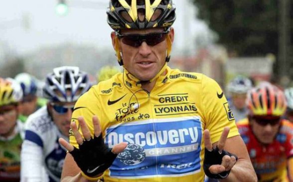 Lance Armstrong denunció encubrimiento de su dopaje por parte de la UCI