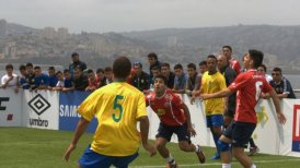 Se lanzó el Mundial de Fútbol Calle 2014 a bordo de un buque en Valparaíso