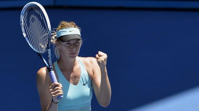 Maria Sharapova logró avanzar a la tercera ronda en Australia