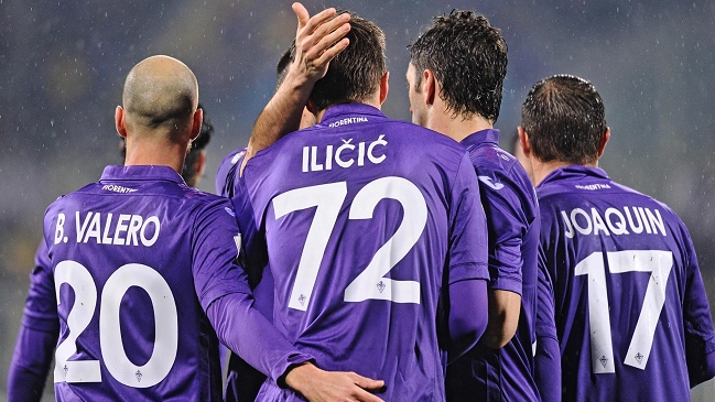 Matías Fernández y David Pizarro aportaron en avance de Fiorentina en Copa Italia