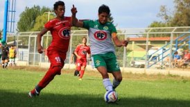 Puerto Montt derrotó a Melipilla y mantuvo su cómodo liderato en Segunda División