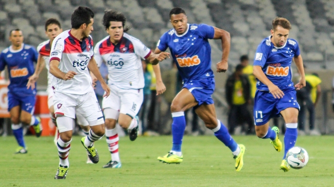 Cruzeiro salvó un empate a última hora ante Cerro Porteño por Copa Libertadores