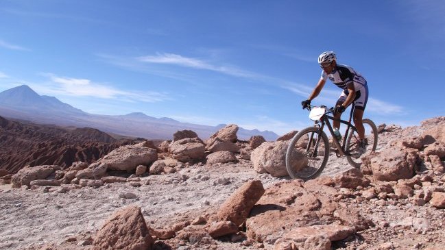 Cristóbal Silva se quedó con el Atacama Challenger Mountain Bike
