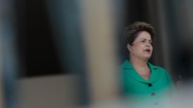 Rousseff: Selección brasileña está por encima de la política