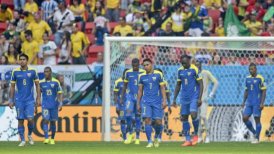 Ecuador y Honduras se juegan su estadía en el Grupo E de Brasil 2014