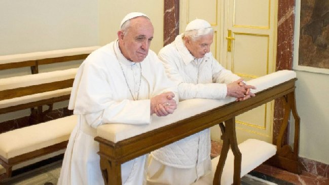 Francisco está "más ansioso" que Benedicto XVI por final de Brasil 2014