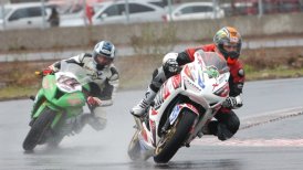 Vicente Leguina se quedó con la primera manga en la categoría Superbike A