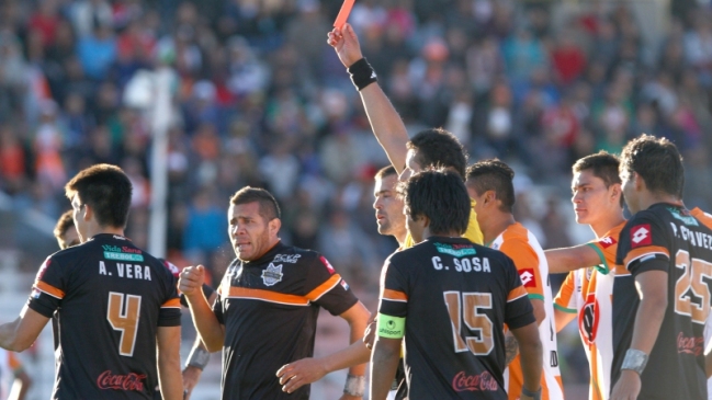 En insólito partido, Cobresal igualó con General Díaz y fue eliminado de Copa Sudamericana