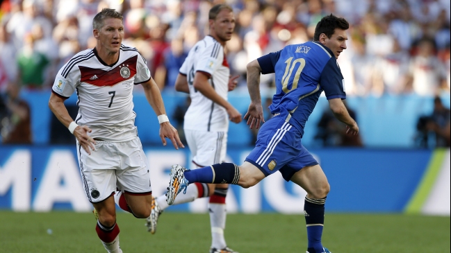 Bastian Schweinsteiger es el nuevo capitán de la selección alemana
