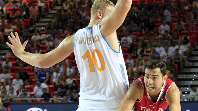 Ucrania puso la cuota de sorpresa al complicar el pase de Turquía en el Mundial de Baloncesto