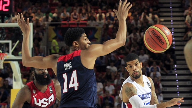 Estados Unidos arrolló a R. Dominicana y ganó su grupo en el Mundial de Baloncesto