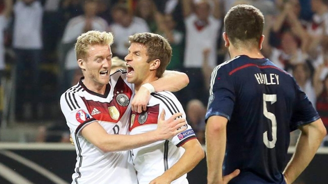 Alemania doblegó a Escocia en su estreno por las clasificatorias de la Eurocopa