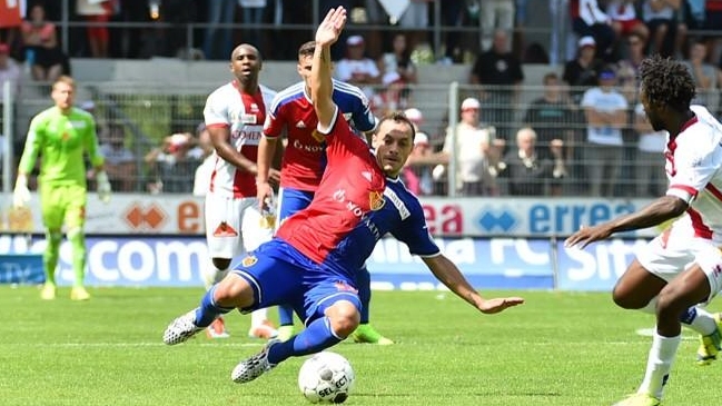 Marcelo Díaz sufrió derrota con FC Basilea por la Superliga suiza