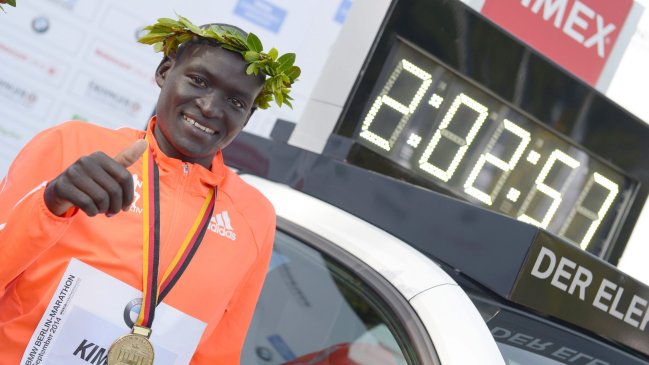 El keniano Dennis Kimetto rompió en Berlín la marca mundial de maratón