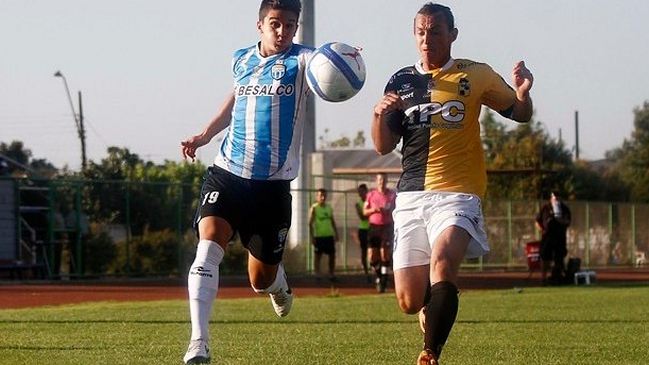 Magallanes logró derrotar a Coquimbo Unido en el "Santiago Bueras"