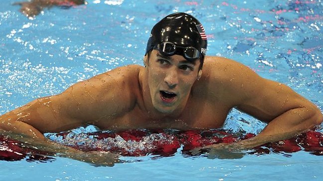 Michael Phelps fue condenado a un año de cárcel por conducir ebrio