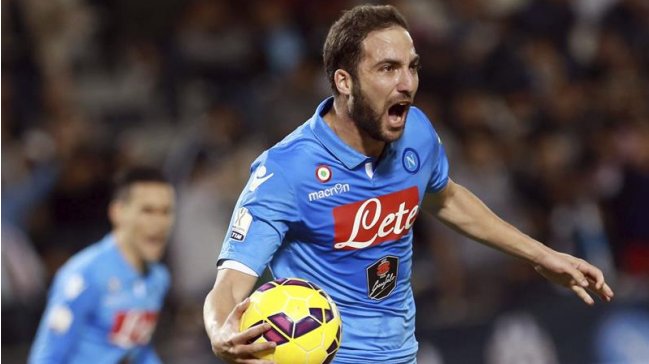 Napoli se consagró campeón de la Supercopa de Italia sobre Juventus de Arturo Vidal