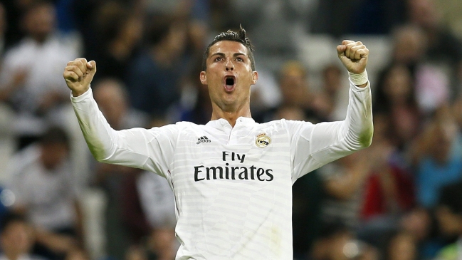 Cristiano Ronaldo fue elegido el mejor futbolista portugués por encima de Eusébio y Figo