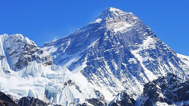 Chileno sobreviviente relató crudos momentos de la avalancha en el monte Everest