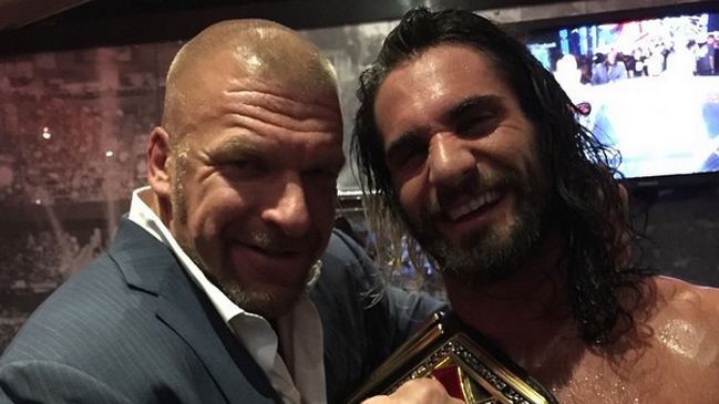 Seth Rollins retuvo su título de los pesos pesados de WWE en Payback