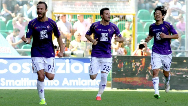 Matías Fernández y David Pizarro actuaron en victoria clave de Fiorentina sobre Palermo
