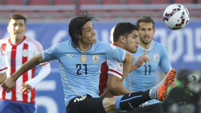 Uruguay clasificó tras igualar ante Paraguay y asoma como posible rival de Chile