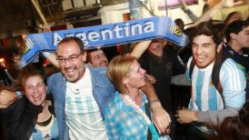 Hinchas argentinos no pudieron ingresar a recinto que transmite final de Copa América