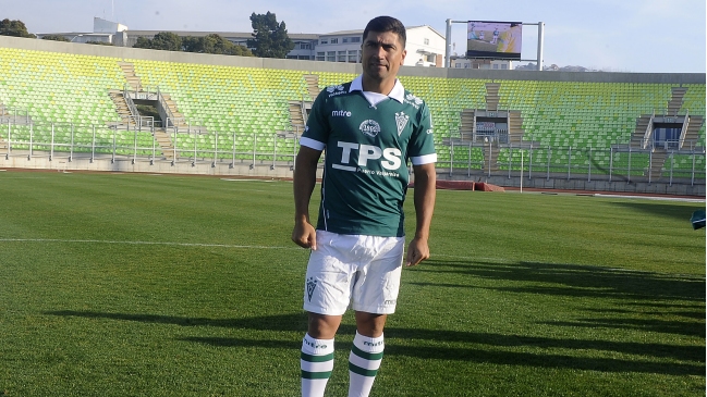 David Pizarro vio postergado su reestreno en Santiago Wanderers