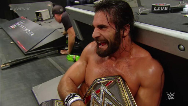 Seth Rollins retuvo su título de los pesos pesados de WWE en Night of Champions