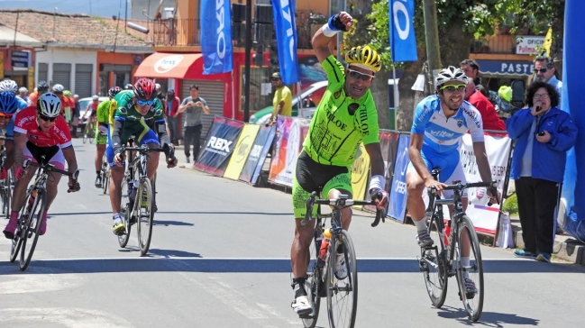 Luis Sepúlveda se impuso en la tercera etapa de la Vuelta del Maule