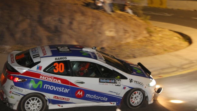 Rally Mobil: Carlos Muñoz se adjudicó la prueba nocturna del Cerro San Cristóbal