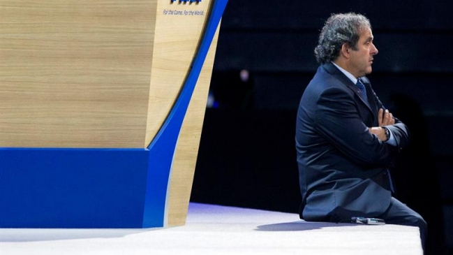 Un portavoz de la FIFA afirmó que Michel Platini "será suspendido varios años"