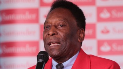 Pelé está en recuperación tras ser operado de una cadera a fines del año pasado