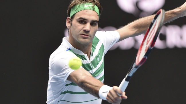 Federer pasó a tercera ronda a costa de Dolgopolov en Australia