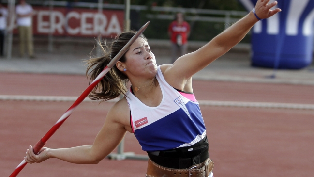 María Paz Ríos batió record nacional en jabalina tras vencer en Cuba