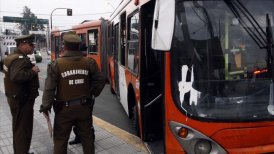 Dos buses del Transantiago fueron "secuestrados" en la comuna de Renca
