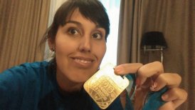 Campeona mundial de natación sufrió robo de sus medallas en Ñuñoa