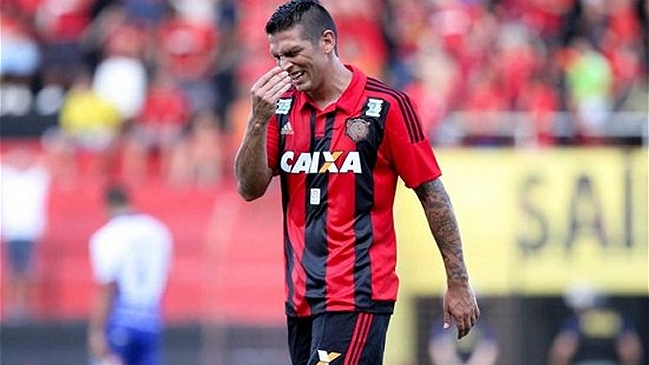 Mark González volvió a las prácticas en Sport Recife