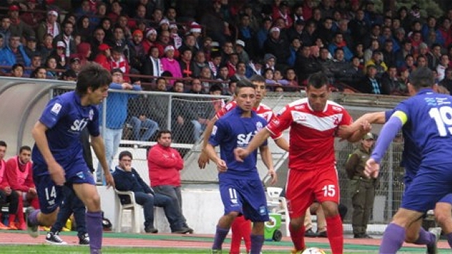 Deportes Valdivia derrotó a Santa Cruz y es líder de Segunda División a falta de una fecha