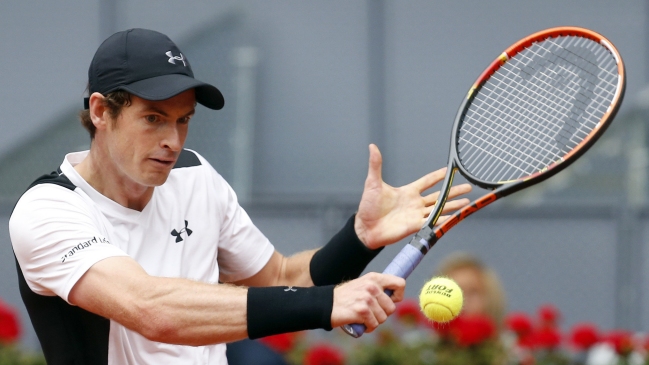 Andy Murray sigue firme en su defensa del título en el Masters de Madrid